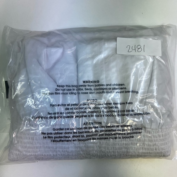 Old Navy Dress Womens Medium White Flutter Sleeve Fit Flare Smocked Mini Short - Picture 7 of 7